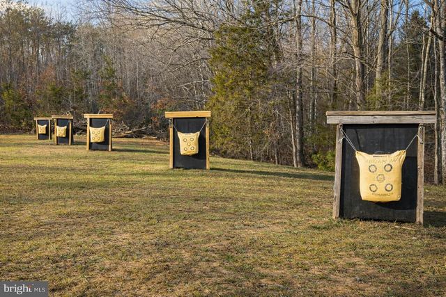 155 LAND OR DR, Ruther Glen, VA 22546