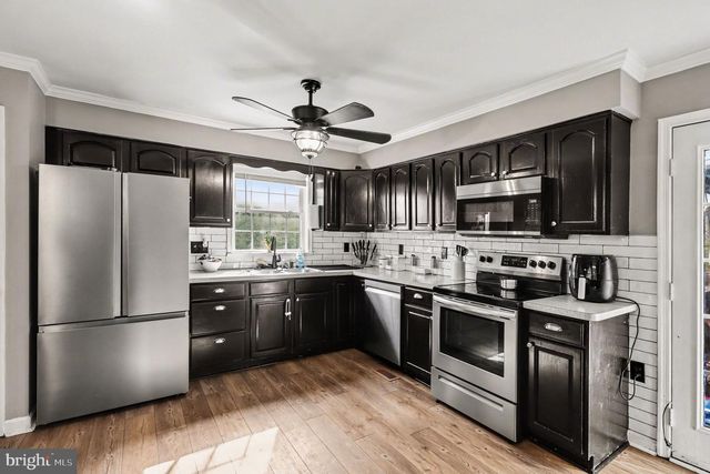 155 LAND OR DR, Ruther Glen, VA 22546