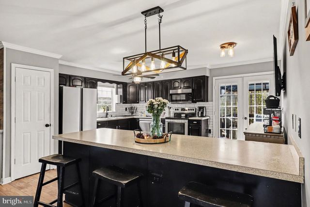 155 LAND OR DR, Ruther Glen, VA 22546