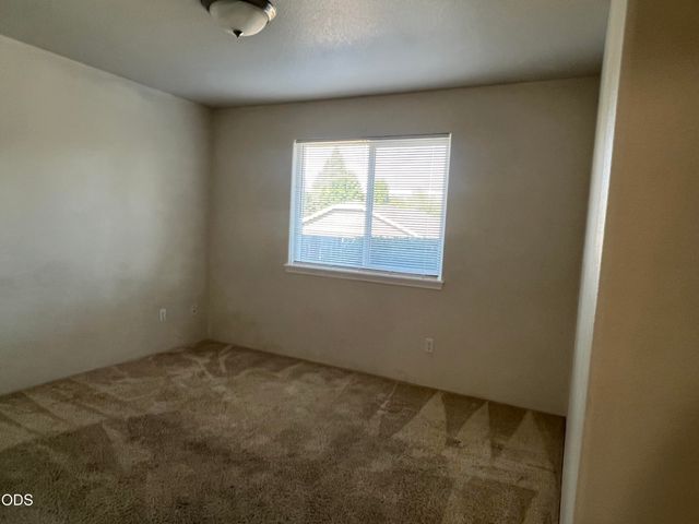 1288 SW Sturgeon Court, Grants Pass, OR 97527