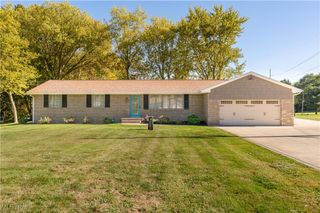 5260 Schario Road NW, Canton, OH 44718