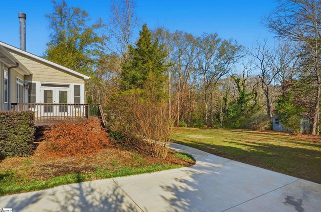60 Montague Circle, Greenville, SC 29617