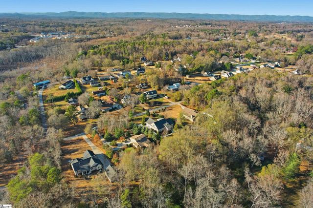 60 Montague Circle, Greenville, SC 29617