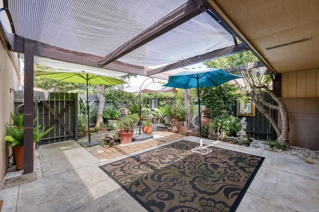1763 W Santa Ana Avenue, Fresno, CA 93705