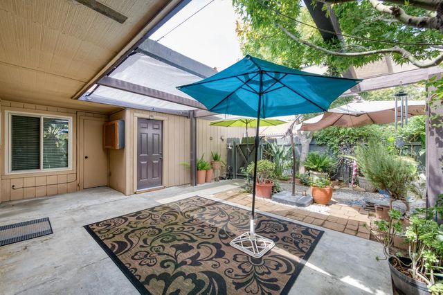 1763 W Santa Ana Avenue, Fresno, CA 93705