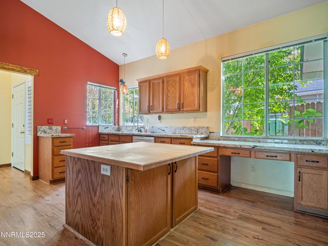 1775 Linden Court, Minden, NV 89423