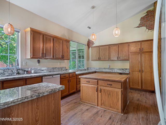 1775 Linden Court, Minden, NV 89423