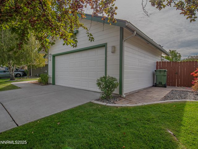 1775 Linden Court, Minden, NV 89423