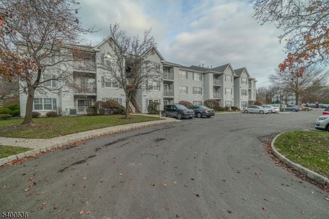 502 Stratford Pl 502, Bridgewater Twp., NJ 08805