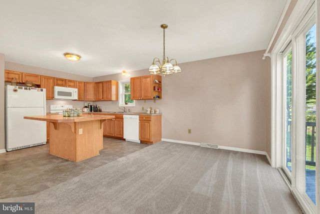 100 FERN AVENUE, Carlisle, PA 17013