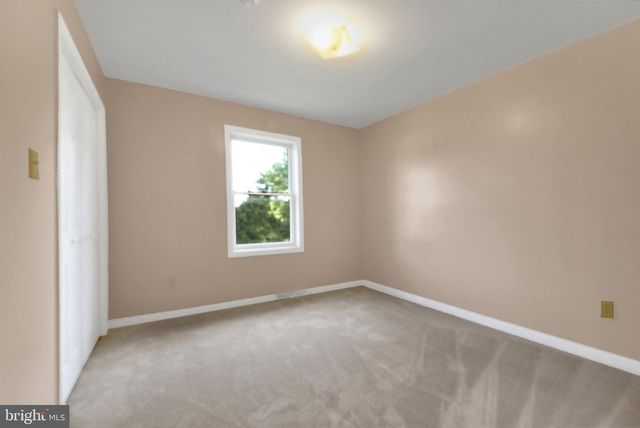 100 FERN AVENUE, Carlisle, PA 17013