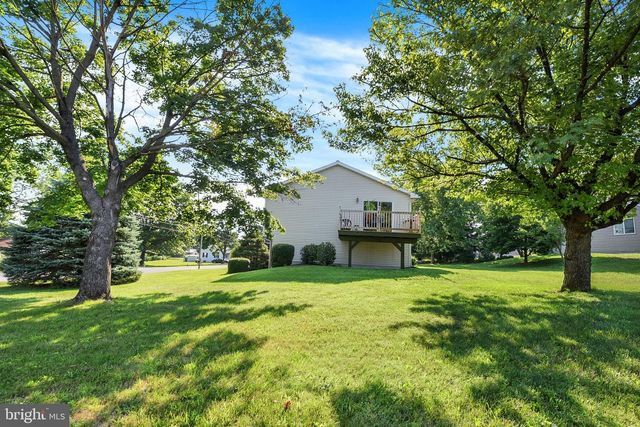 100 FERN AVENUE, Carlisle, PA 17013