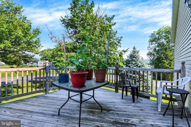 100 FERN AVENUE, Carlisle, PA 17013