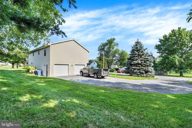 100 FERN AVENUE, Carlisle, PA 17013
