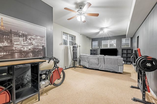 4439 S Calumet Avenue 1S, Chicago, IL 60653