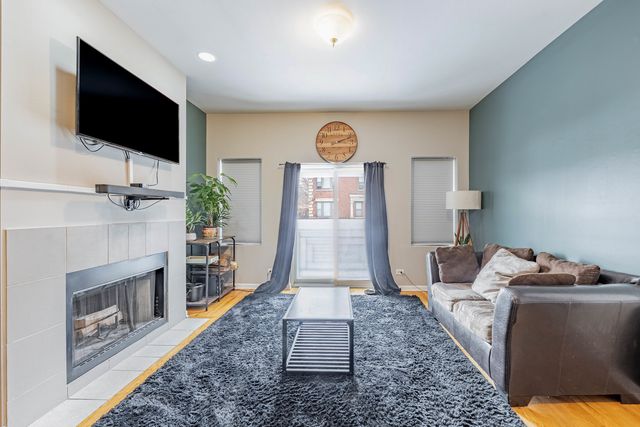 4439 S Calumet Avenue 1S, Chicago, IL 60653