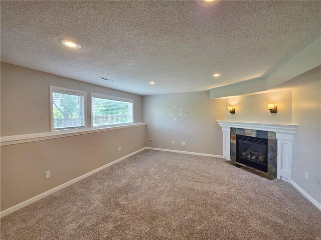 15647 S Widmer Street, Olathe, KS 66062