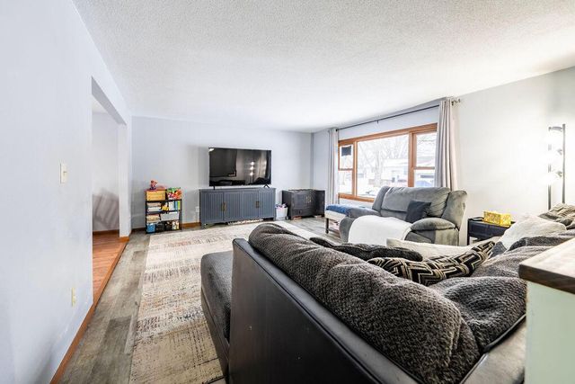 204 Irene PLACE, Holmen, WI 54636