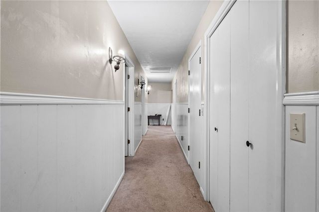 11013 Wpa Road, Gentry, AR 72734