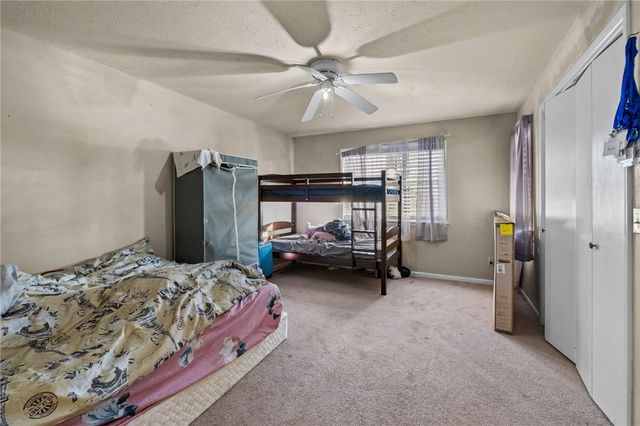 11013 Wpa Road, Gentry, AR 72734