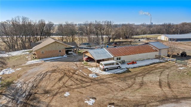 11013 Wpa Road, Gentry, AR 72734