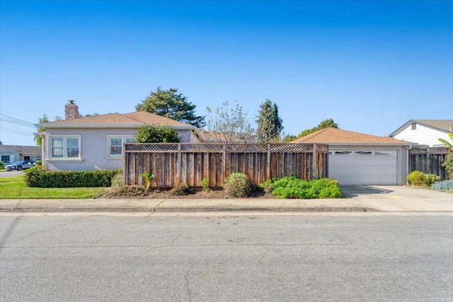 812 Tuttle Avenue, Watsonville, CA 95076