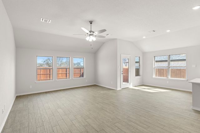 7812 Kingfisher Road, Aubrey, TX 76227