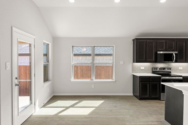 7812 Kingfisher Road, Aubrey, TX 76227