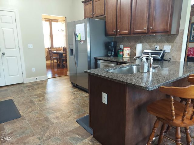 5 Seahorse Court, Benson, NC 27504