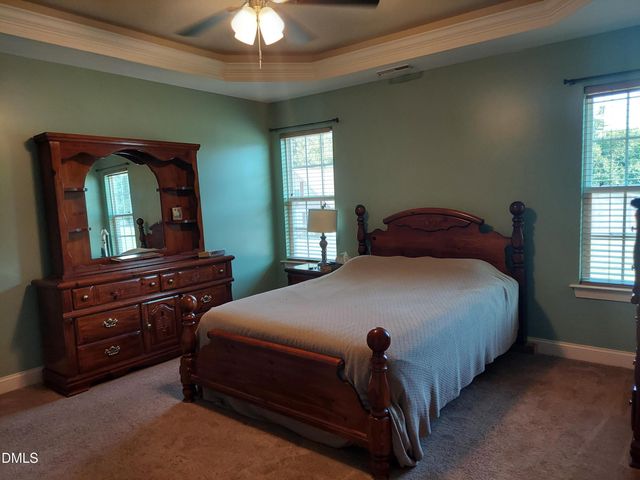 5 Seahorse Court, Benson, NC 27504