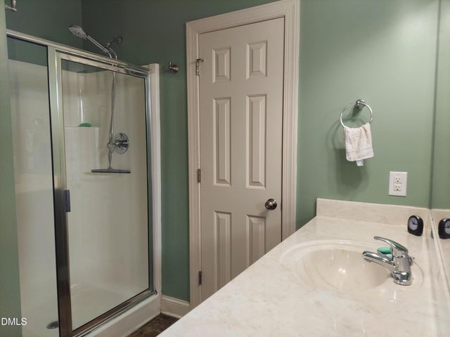 5 Seahorse Court, Benson, NC 27504