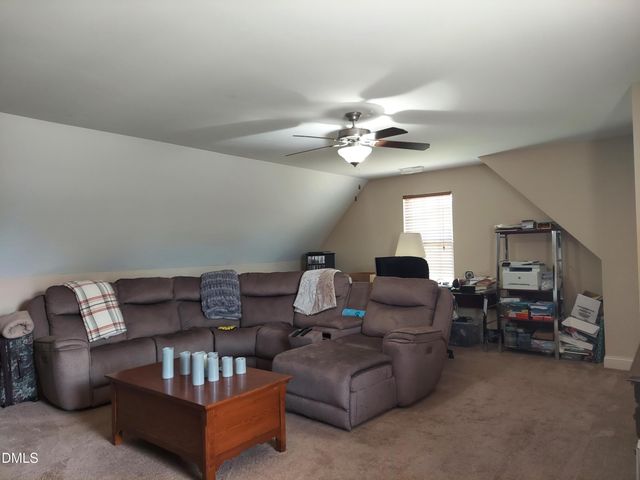 5 Seahorse Court, Benson, NC 27504