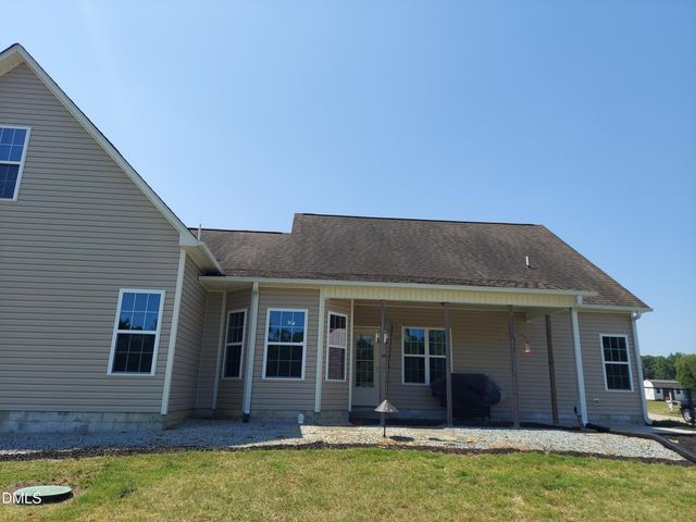 5 Seahorse Court, Benson, NC 27504