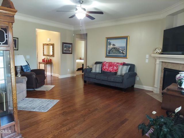 5 Seahorse Court, Benson, NC 27504