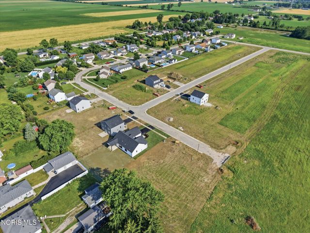 5922 Kacy Lane, Oregon, OH 43616