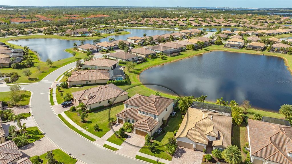 Image 39 of property listing at 6771 WILD LAKE TERRACE, Bradenton, FL 34212