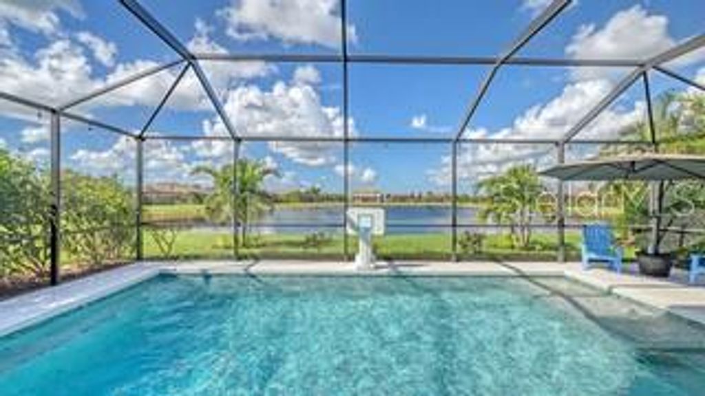 Image 9 of property listing at 6771 WILD LAKE TERRACE, Bradenton, FL 34212
