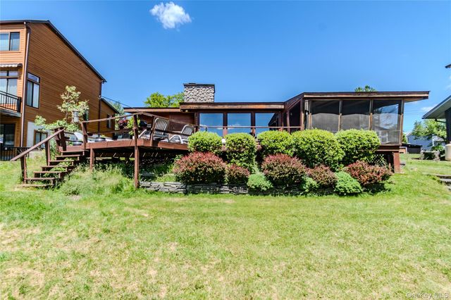 4154 W Shore Drive, White Lake, NY 12786
