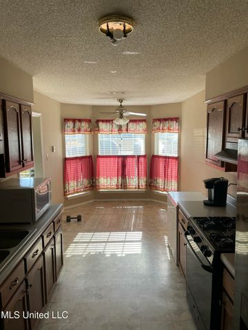 4178 Blackstone Drive, Horn Lake, MS 38637