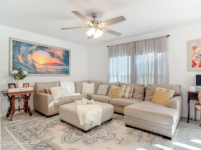 1142 Pacific Dunes Court, Daytona Beach, FL 32124