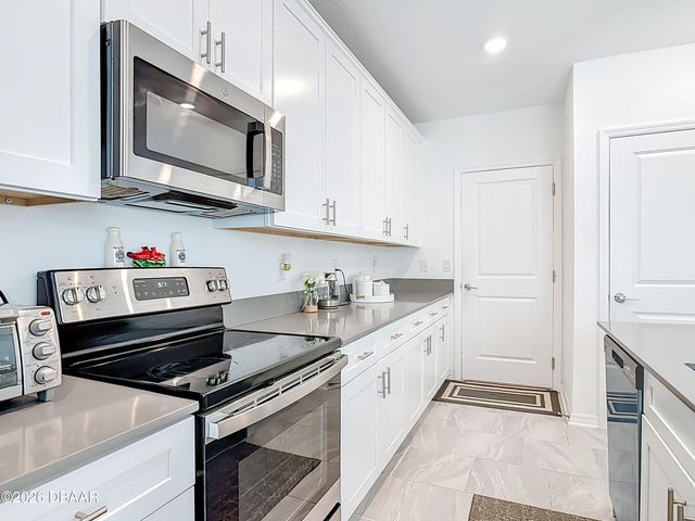 1142 Pacific Dunes Court, Daytona Beach, FL 32124