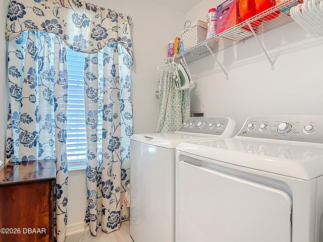 1142 Pacific Dunes Court, Daytona Beach, FL 32124