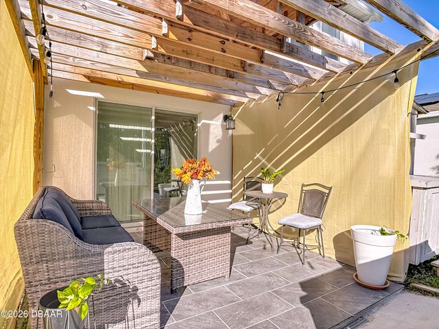 1142 Pacific Dunes Court, Daytona Beach, FL 32124