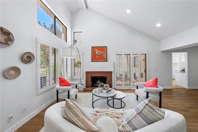 31 Claret, Irvine, CA 92614
