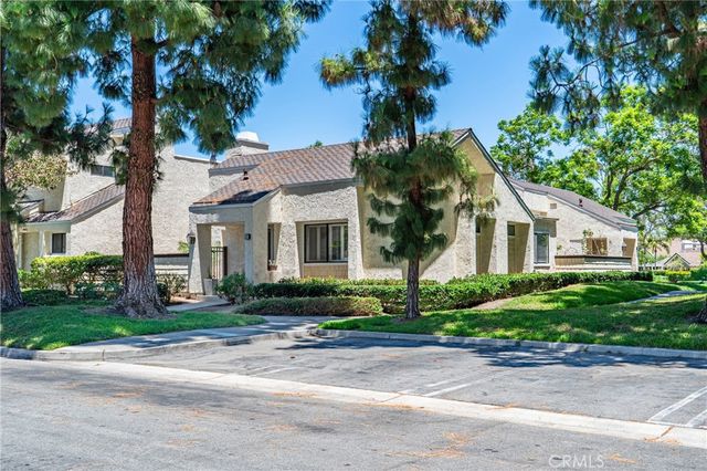 31 Claret, Irvine, CA 92614