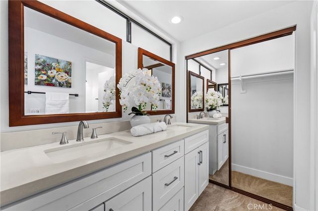 31 Claret, Irvine, CA 92614