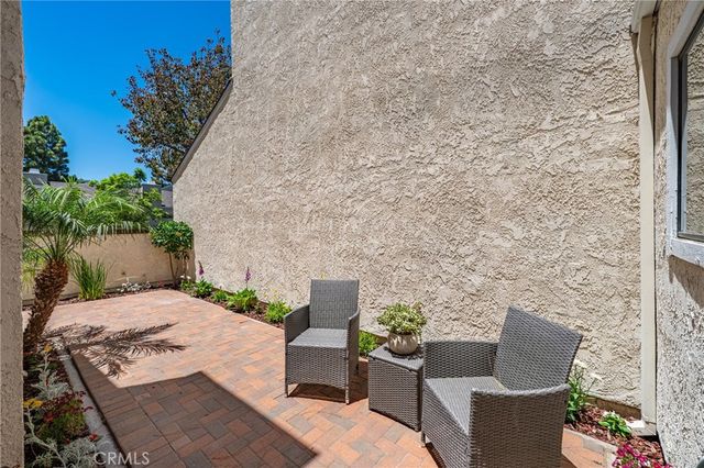 31 Claret, Irvine, CA 92614
