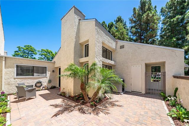 31 Claret, Irvine, CA 92614