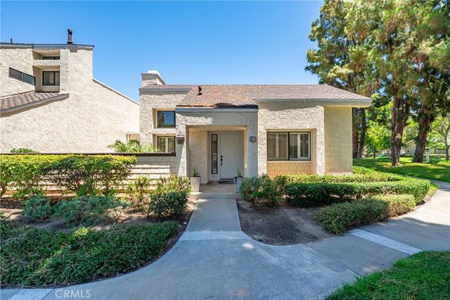 31 Claret, Irvine, CA 92614