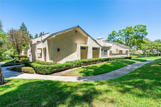 31 Claret, Irvine, CA 92614